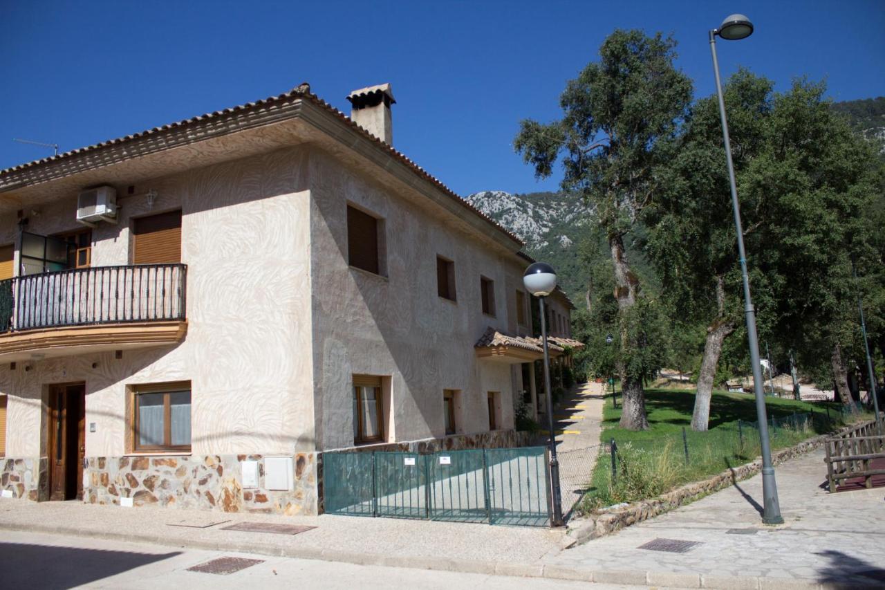 Residencial Los Robles Arroyo Frio Exteriör bild